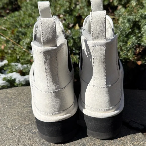 UGG NEUMEL PLATFORM WHITE CHELSEA BOOT - 9 - NIB ! 🥶❄️ - Picture 7 of 14